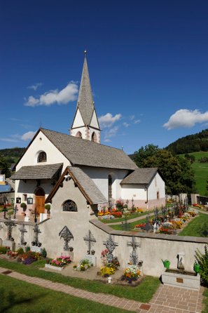 PfarrkircheHafling©Laurin Moser